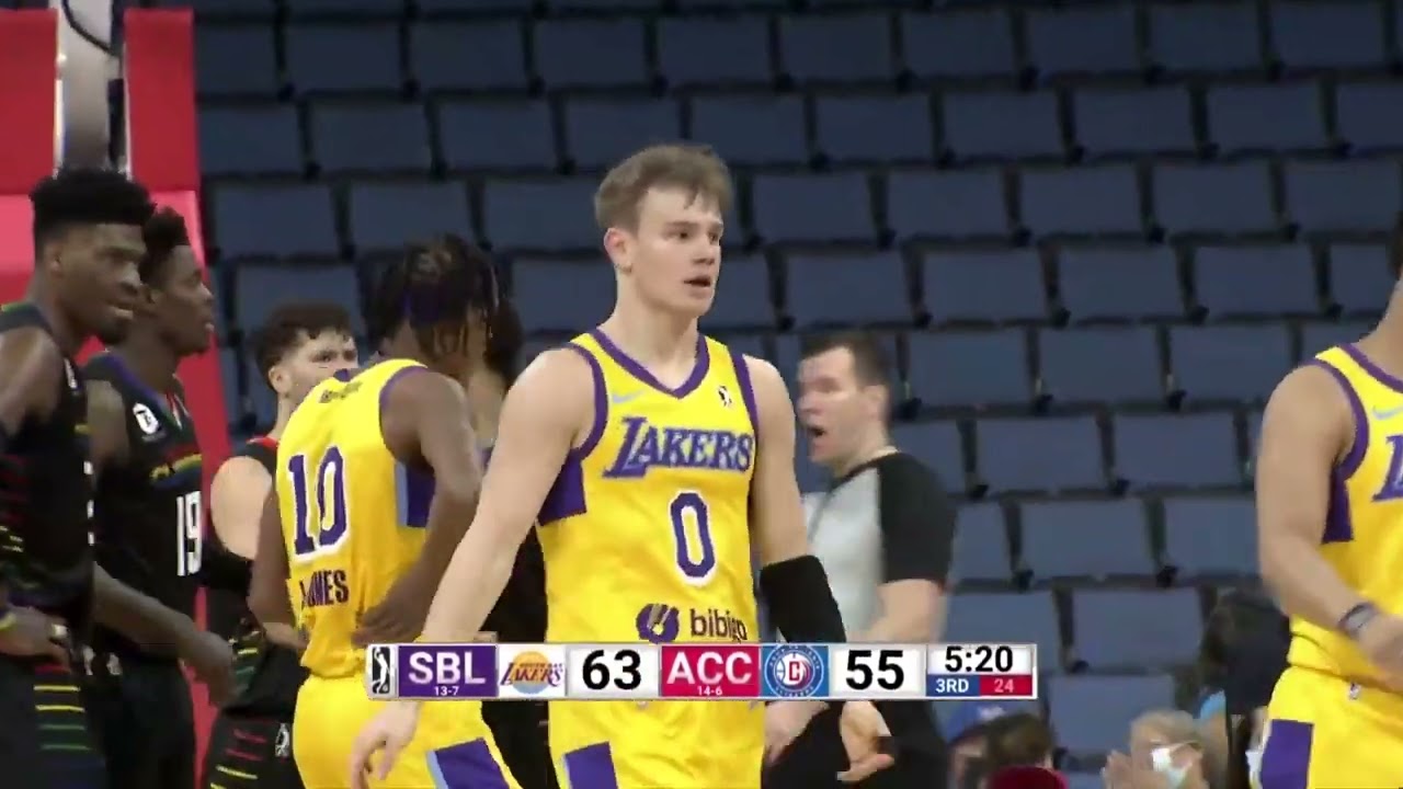 Watch now: McClung leads Lakers to victory in G League playoff