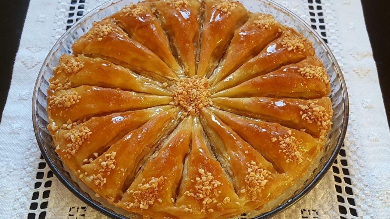 جديد👌البقلاوة بلمسة مغربية بعجينة سحرية بمذاق خطييير وشكل راقي سهلة واقتصادية فعلا روووعة