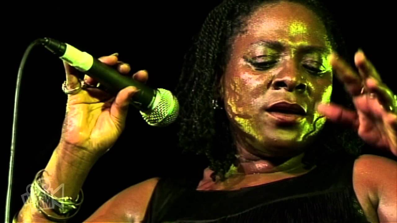 sharon-jones-the-dap-kings-100-days-100-nights-live-in-sydney