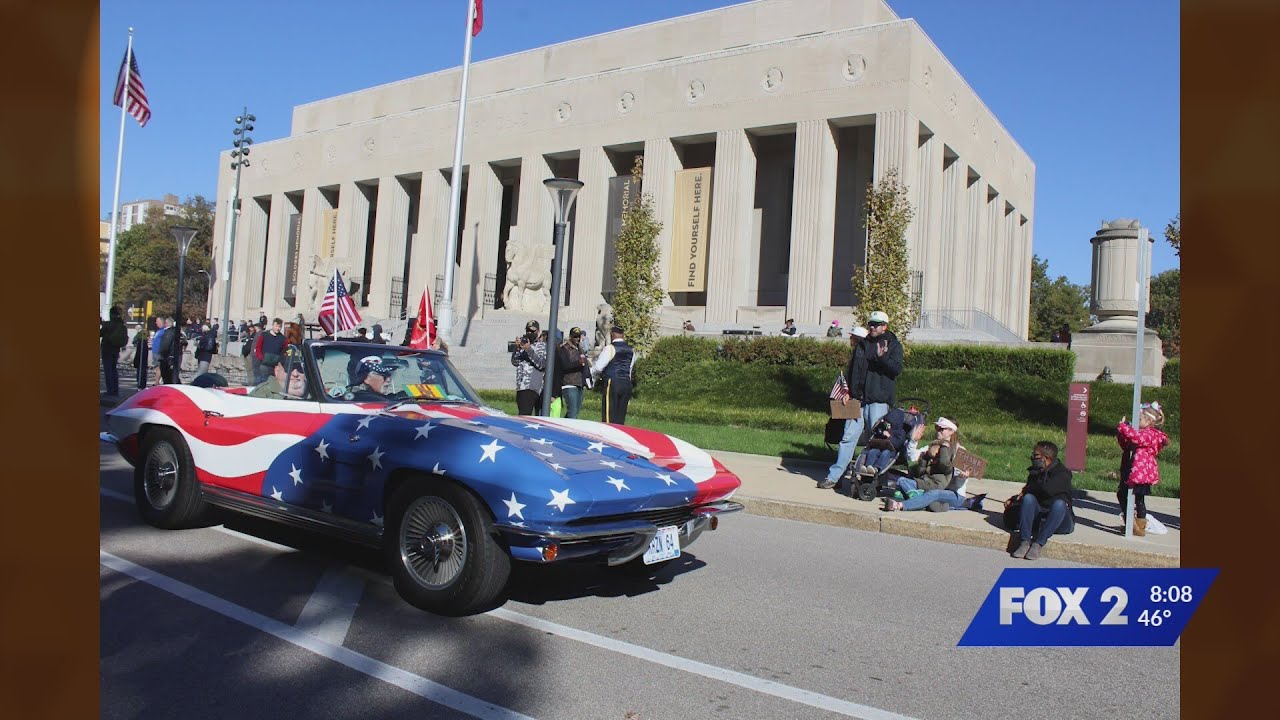 Veterans Day parade kicks off in downtown St. Louis