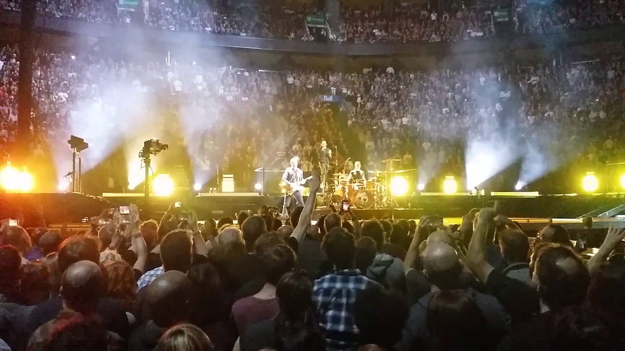 U2 - "Beautiful Day" - (Bell Centre - Montreal - June 6, 2018)