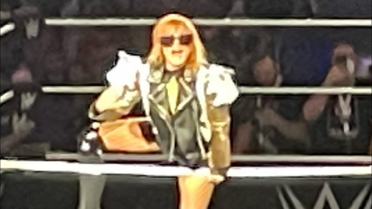 Becky Lynch Entrance WWE Canton Ohio 5/21/22 YouTube