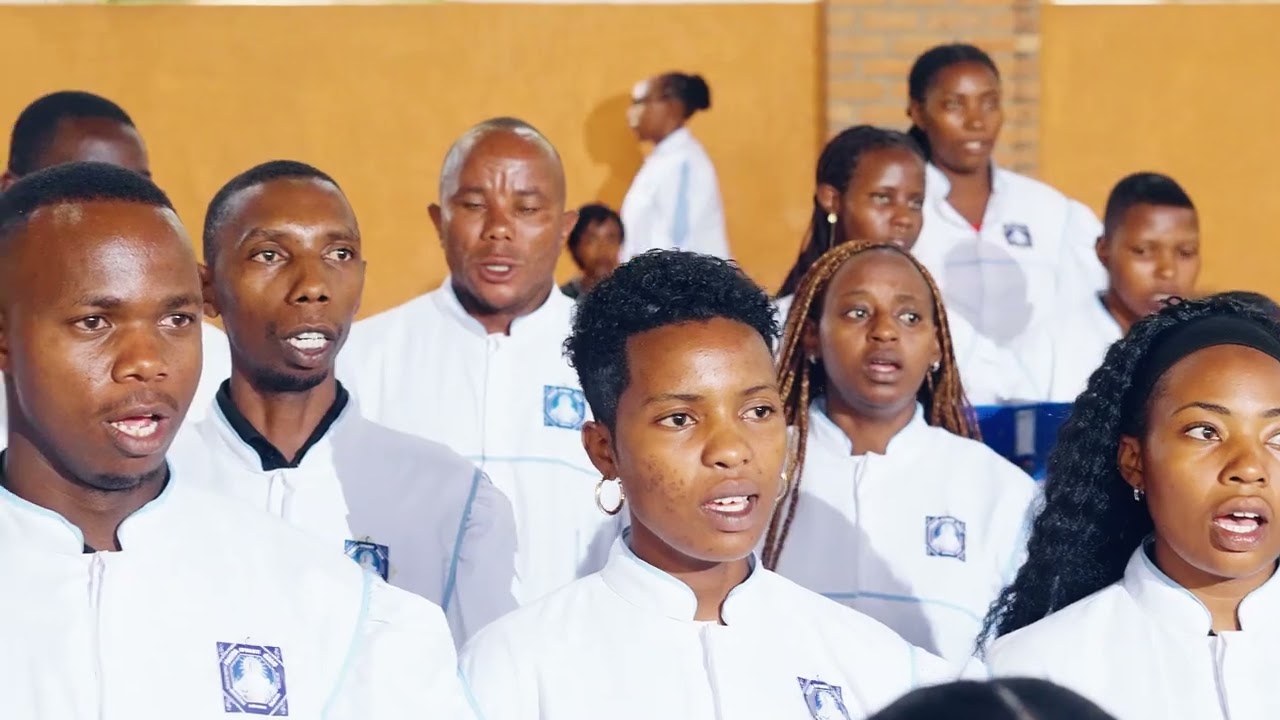 AKIRA DAWE By Jean Paul DUKUZUMUREMYI || FRIENDS OF MARY CHOIR 