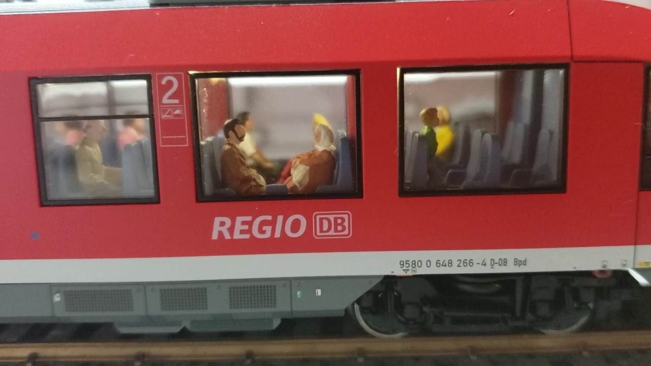 Just a quick video of my Trix 22930 Lint Regio diesel commuter