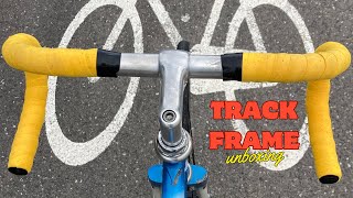 Track bike frame unboxing. Анпакинг трековой рамы