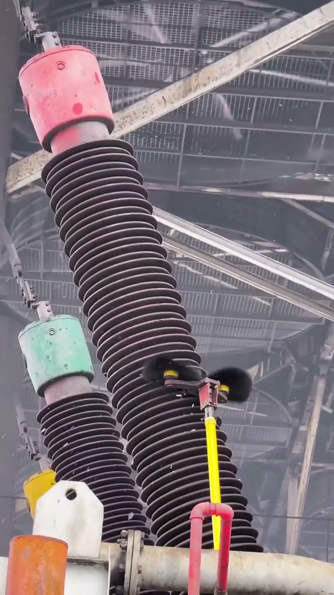 Electric cleaning step up insulator process