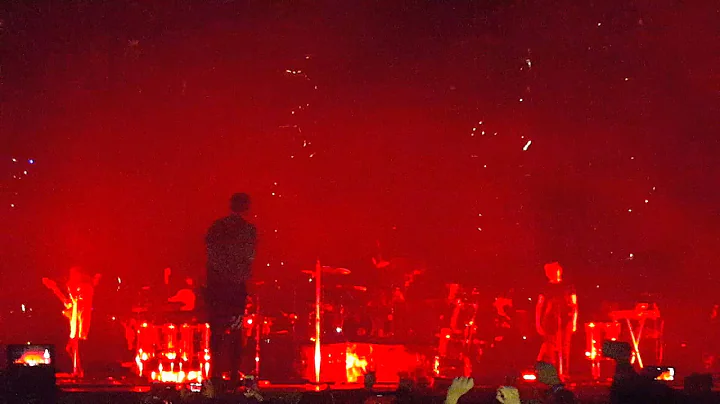 Imagine Dragons - Radioactive - Live @ O2 Arena