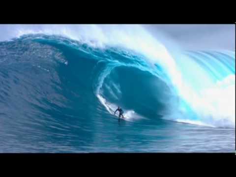 Storm Surfers - Ross Clarke Jones & Tom Carroll ride Pedra Branca