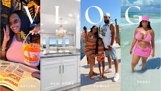 Travel vlog | Travel Prep + House Tour | Vacay Reset Travel to Destin With Us | Feeding Alligators