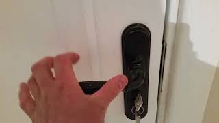 Ağ Boyalı Belarusi̇ya Qapilari