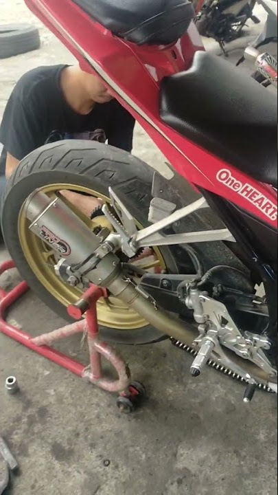Masuk Gg auto di lempar..wkwkwk.. Gacoorrr bro!!! Tes suara knalpot Proliner di Cbr 150