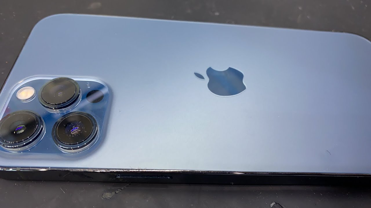 iPhone 12 Pro Max アウトカメラ故障ホコリ取り除き修理 - YouTube