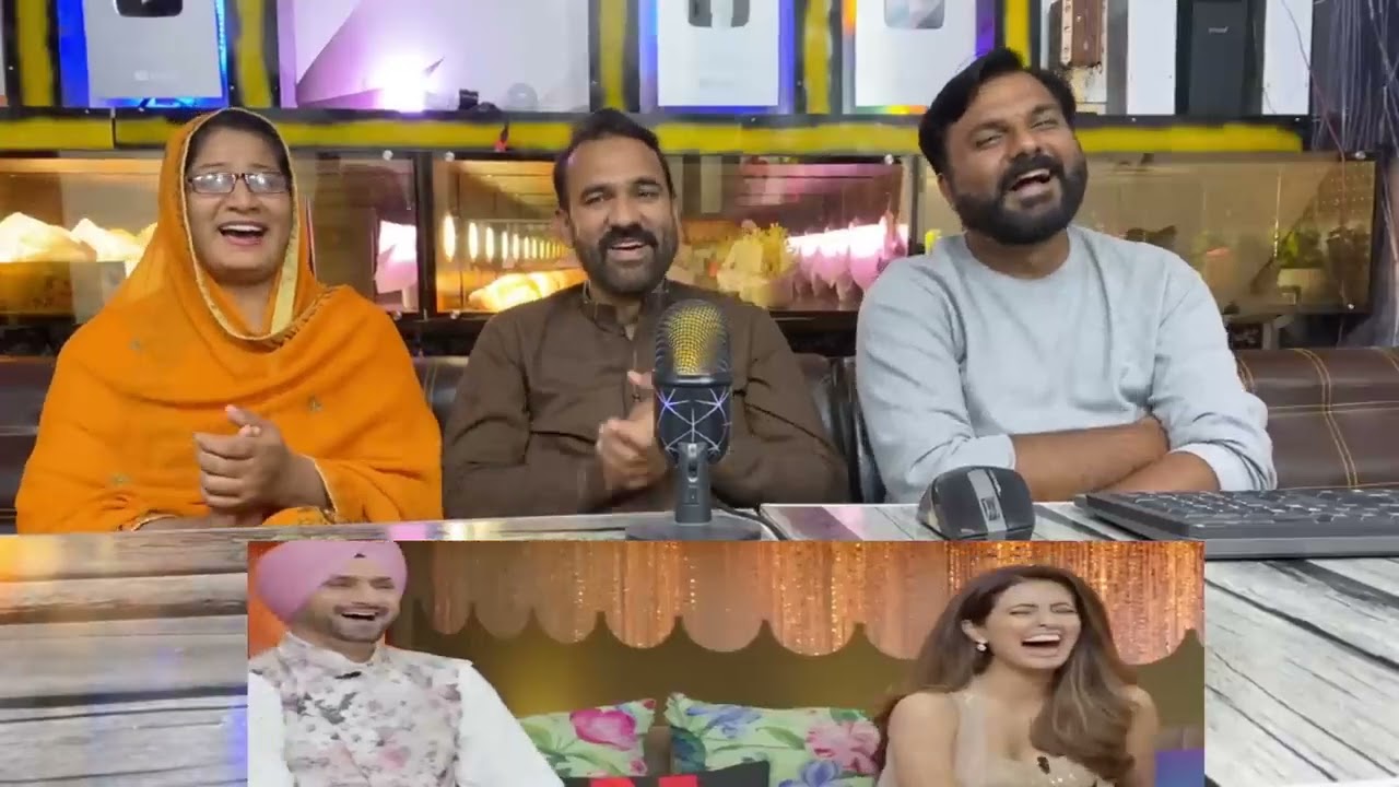 Sidhu & Harbhajan in Kapil Sharma Show - Pakistani Punjabi Reaction