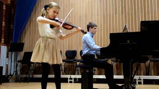 Emilia Paprocka z ZSM w Łodzi H. Wieniawski - Pieśń polska