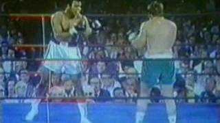 Сердитый Кулак Не Бьёт По Улыбающемуся Лицу. Боевые Связки Как Средство Для Медитации. 207