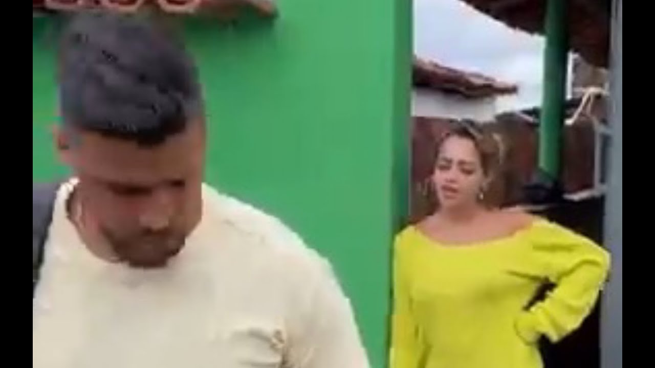 Ela achava que ele tava traindo ela mais ..