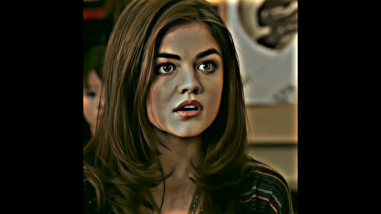 Ezra and ⚡Arias first meet 😍in the school❣️Pretty Little Liars 