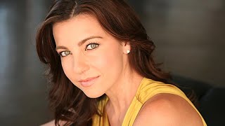 Famous Shari Rigby: The Message of Beautifully Flawed Net Worth