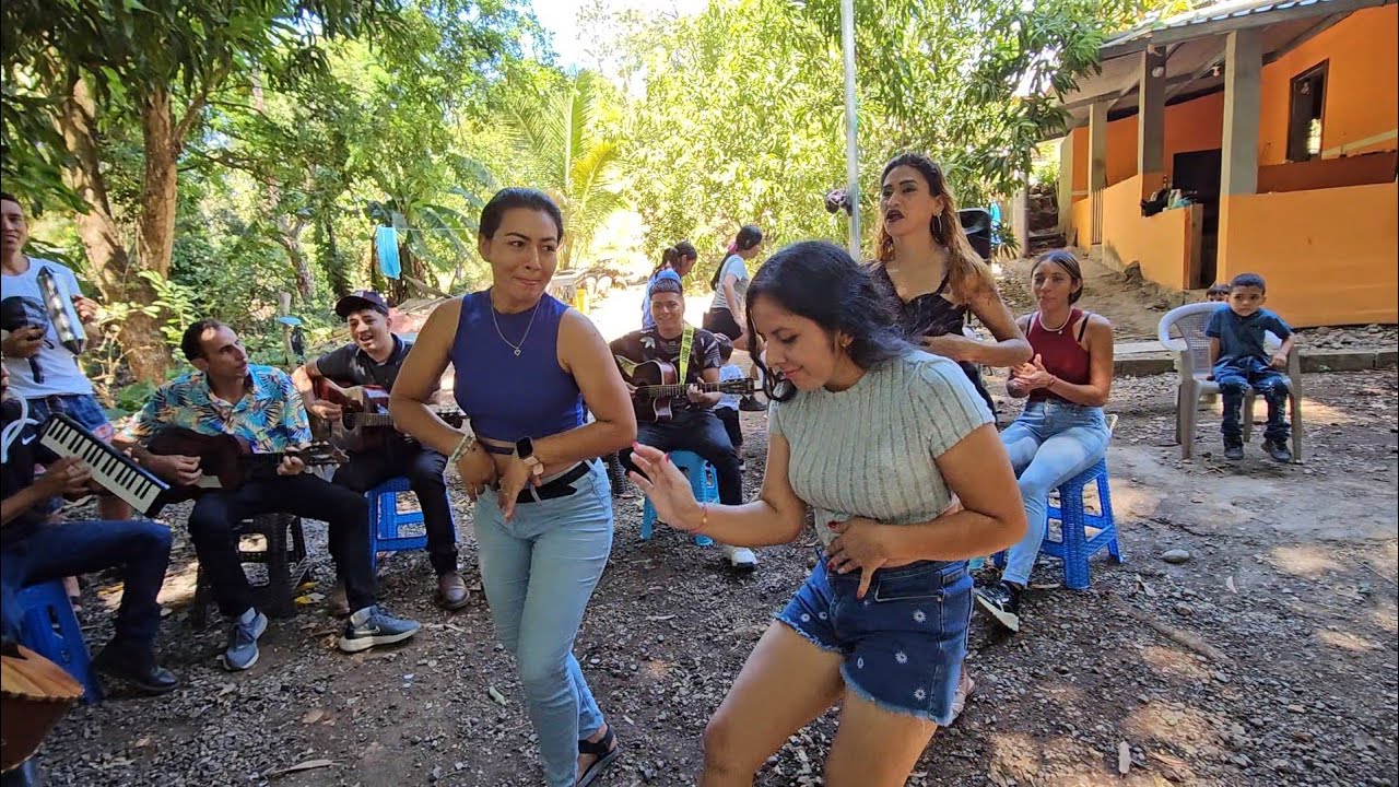 SE PUSO BUENO EL BAILE SEÑORITAS EX FULL PASARON ALA PISTA DE BAILE😱