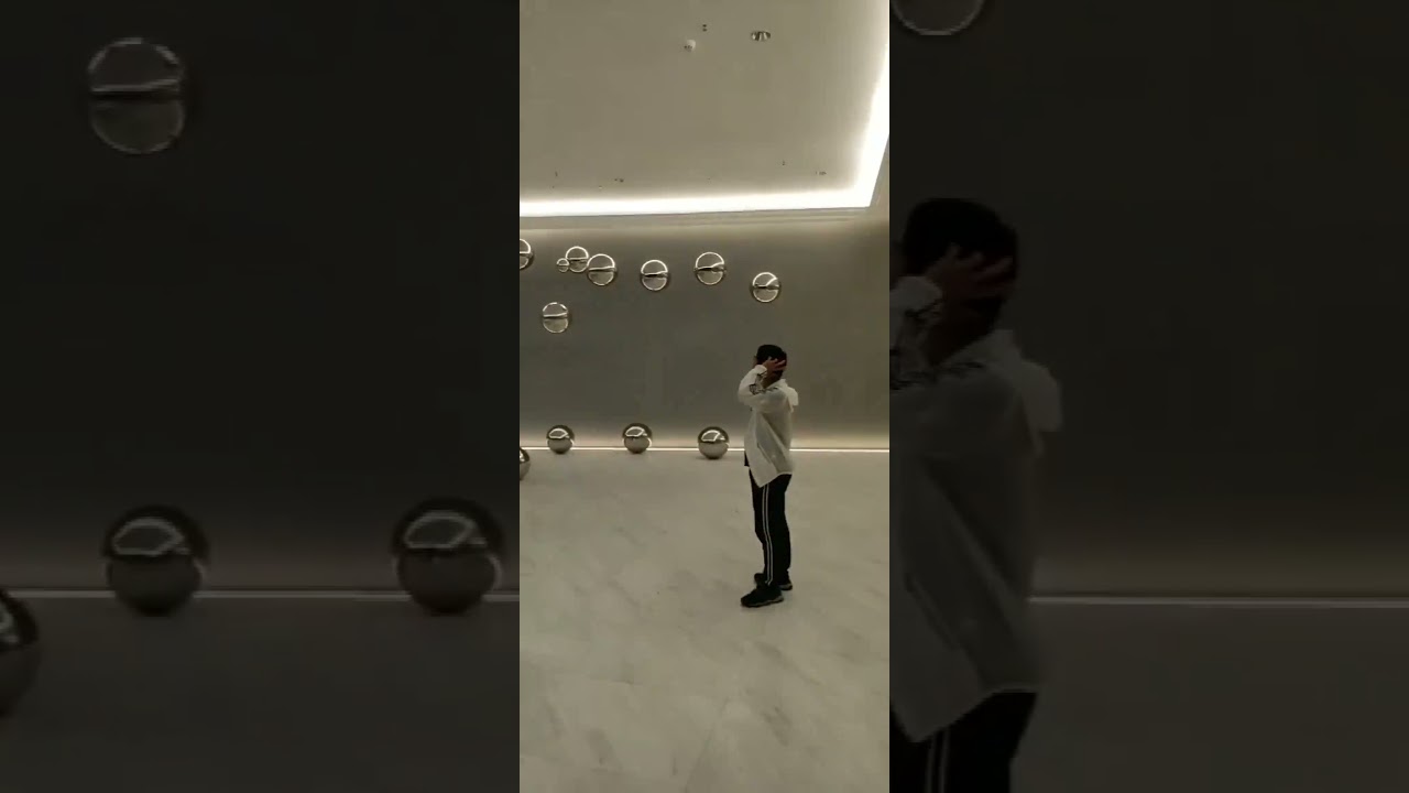 Hanging Stainless Steel Balls | Custom Decorative Wall Art Manufacturer & Supplier