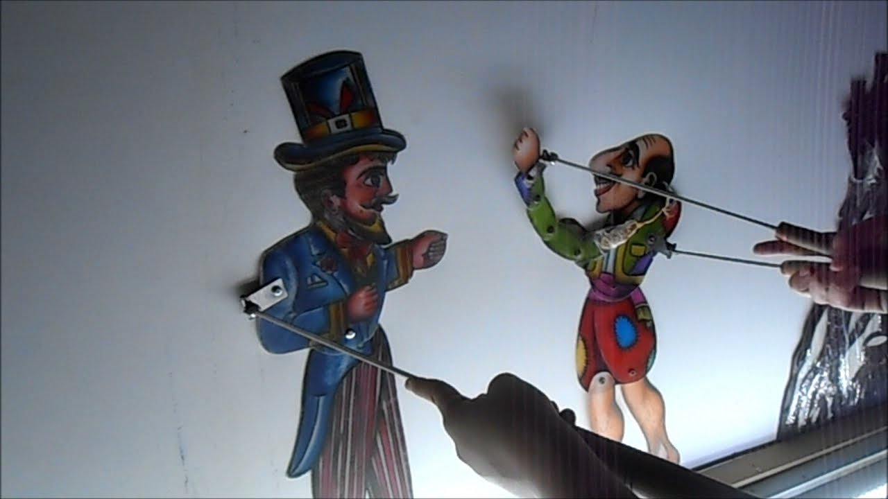 Συντροφιά με το καραγκιοζοπαίχτη Κώστα Σπυρόπουλο