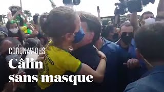 Bolsonaro s’offre (encore) un bain de foule au Brésil, 2e pays le plus touché par le Covid-19