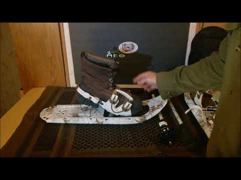 Yukon Charlie's Snowshoes & Trekking Poles in Realtree Xtra (Snow)