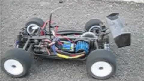 RC18T2 Team Associated