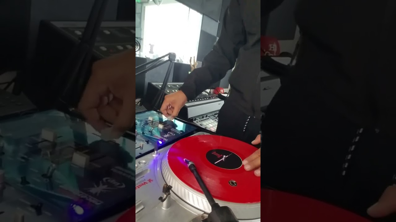 🎃🎁♨️☄Trick or Treat. 