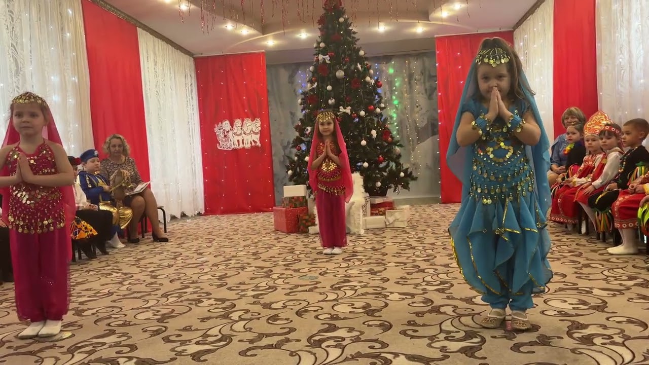 Танец «Восточные красавицы» Новый год 2026 «Ясли-сад 121» г. Луганск 