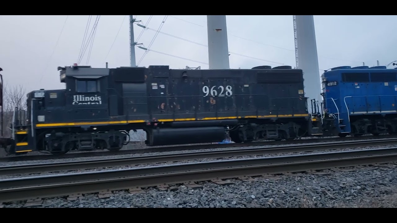 WINTER TRAINS Pt 2 CN Local Pushed up Butler Spur by Ex IC and Ex GATX ...