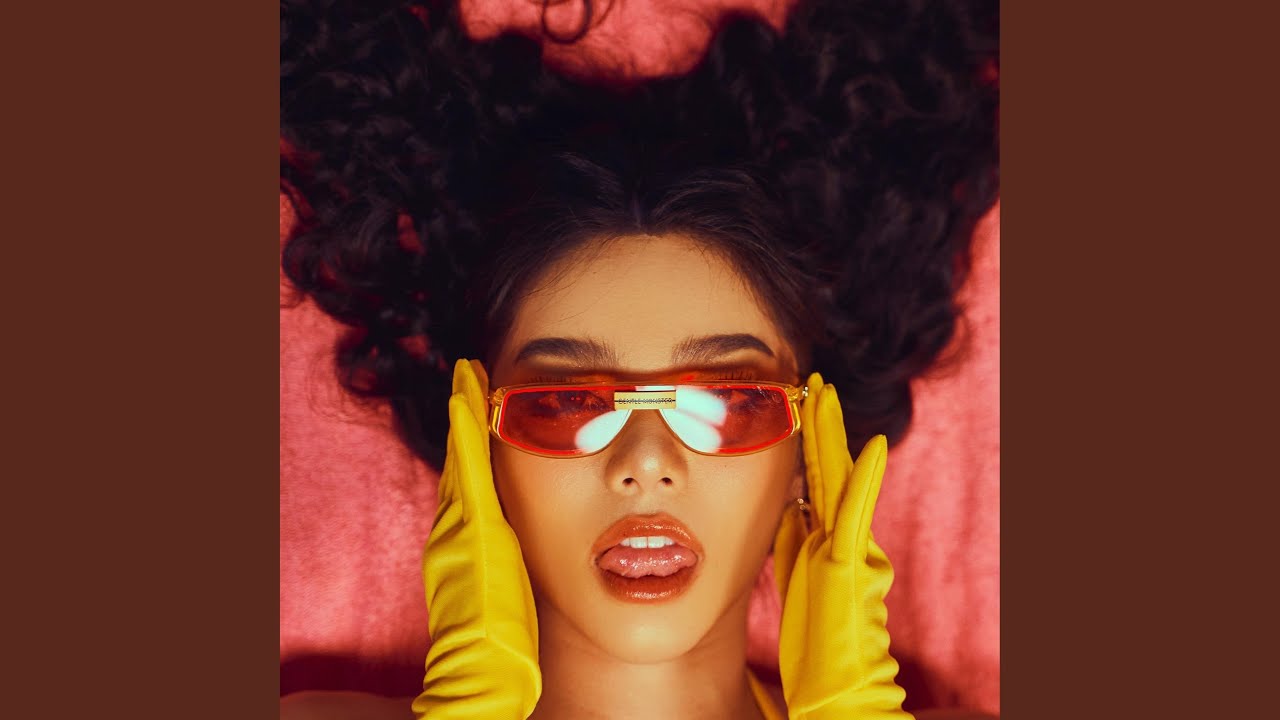 บั้นท้าย (Twerk) - YouTube Music