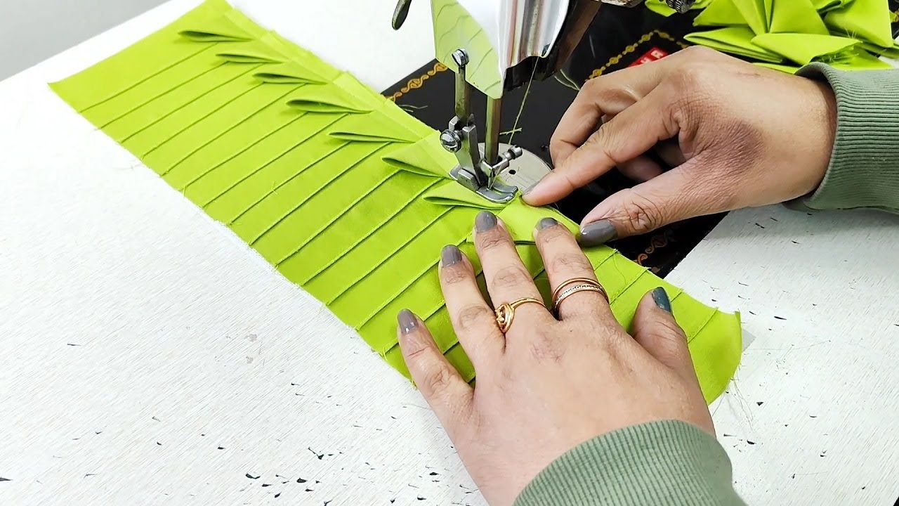 Pintucks और Samosa Triangles के साथ बनाएं Palazzo Pant का सबसे नया डिज़ाइन| Palazo Design with Pintex