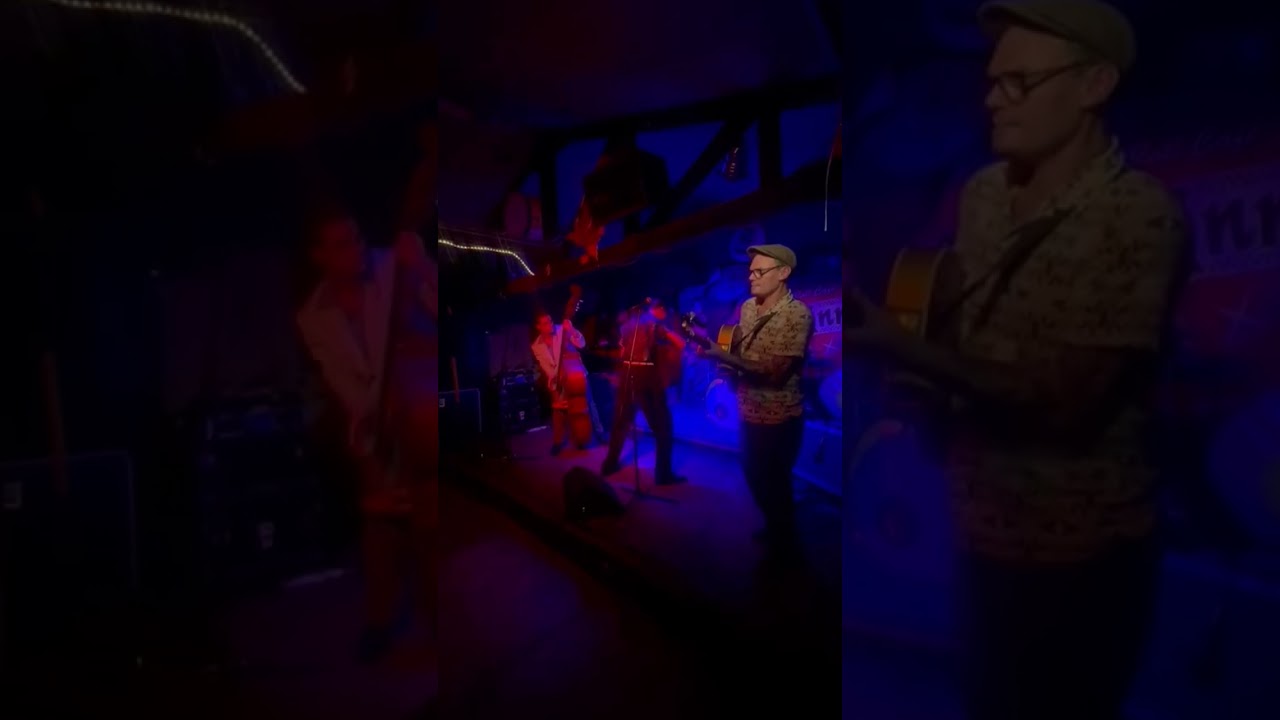 Jumpin' Jiri & The Blue Boys - Blue Jeans And A Boy’s Shirt (Glen Glenn) at Cruise Inn Amsterdam