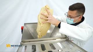 Grissinatrice con mandapasta - Breadstick shaper machine with dough feeder