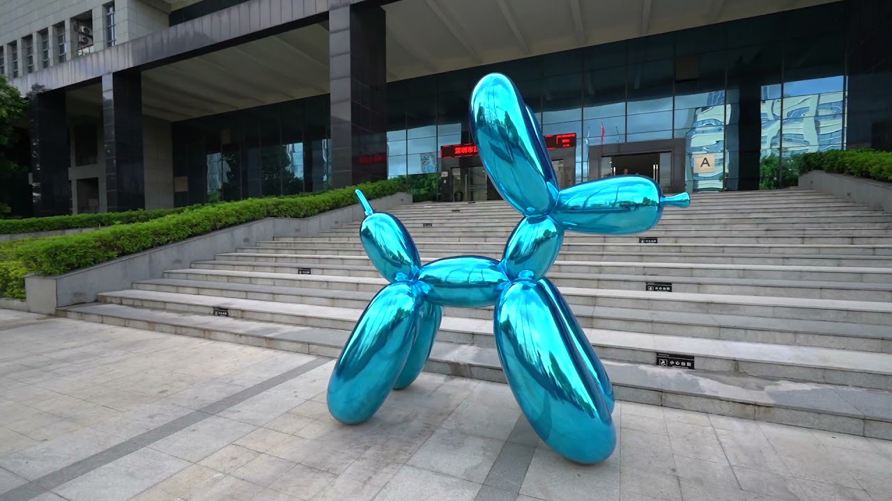 FRP/resin balloon dog sculpture