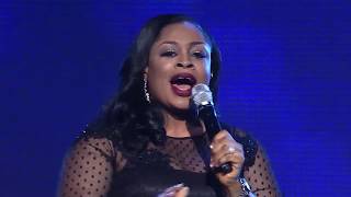 Miniatura de vídeo de "SINACH: MIGHTY IS OUR GOD"