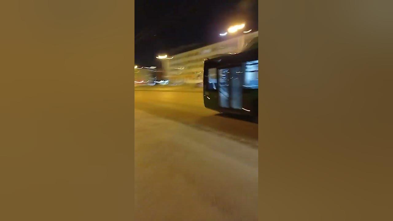 Автобус уезжает - YouTube