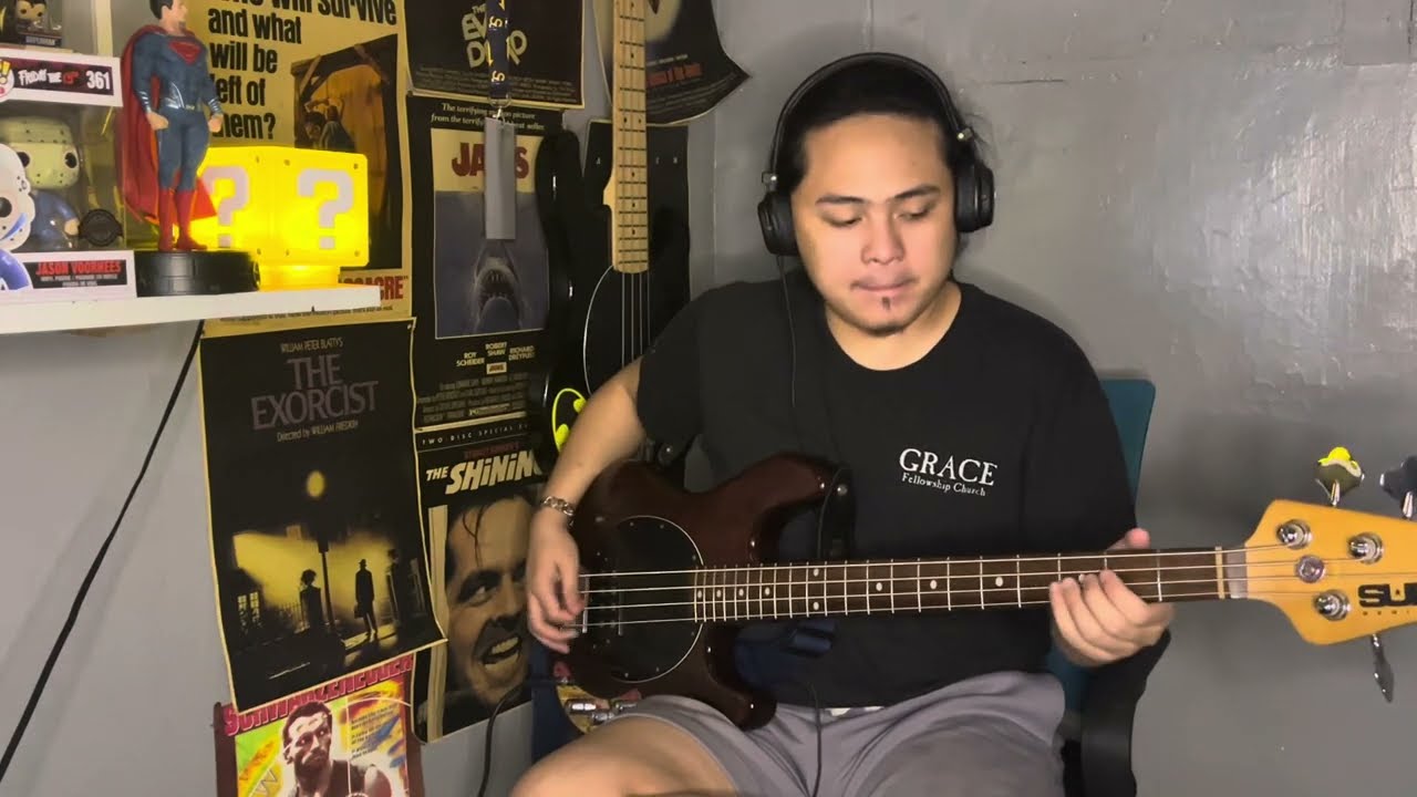 Wrecking Hotel Rooms // Mxpx (bass cover)