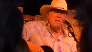 Jerry Jeff Walker- "Contrary to Ordinary" (live - 2012).wmv chords