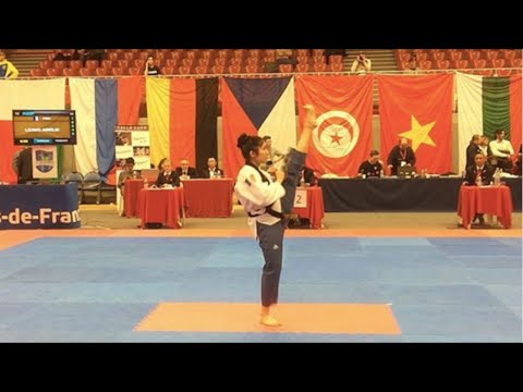 Taekwondo adultes - Aptchagui (avec Amélie LEANG)