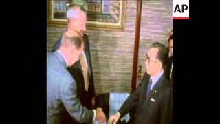 SYND 30 8 75 US DEFENCE SECRETARY JAMES SCHLESINGER IN JAPAN