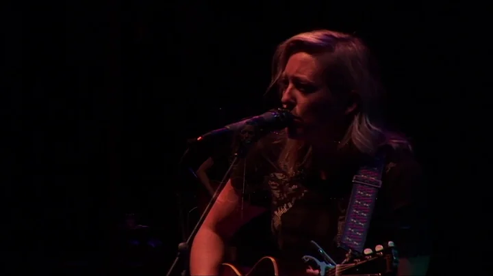 AMY STROUP PERFORMS "FELL LIKE A FEATHER" LIVE FRO...