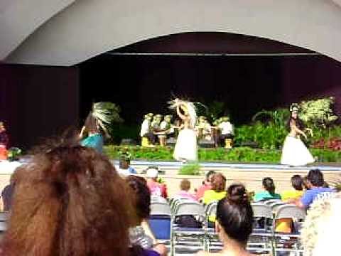 Heiva I Honolulu 2010 Tahitian Solo Competition - DENISE ROBINSON & BROOKE LESLIE