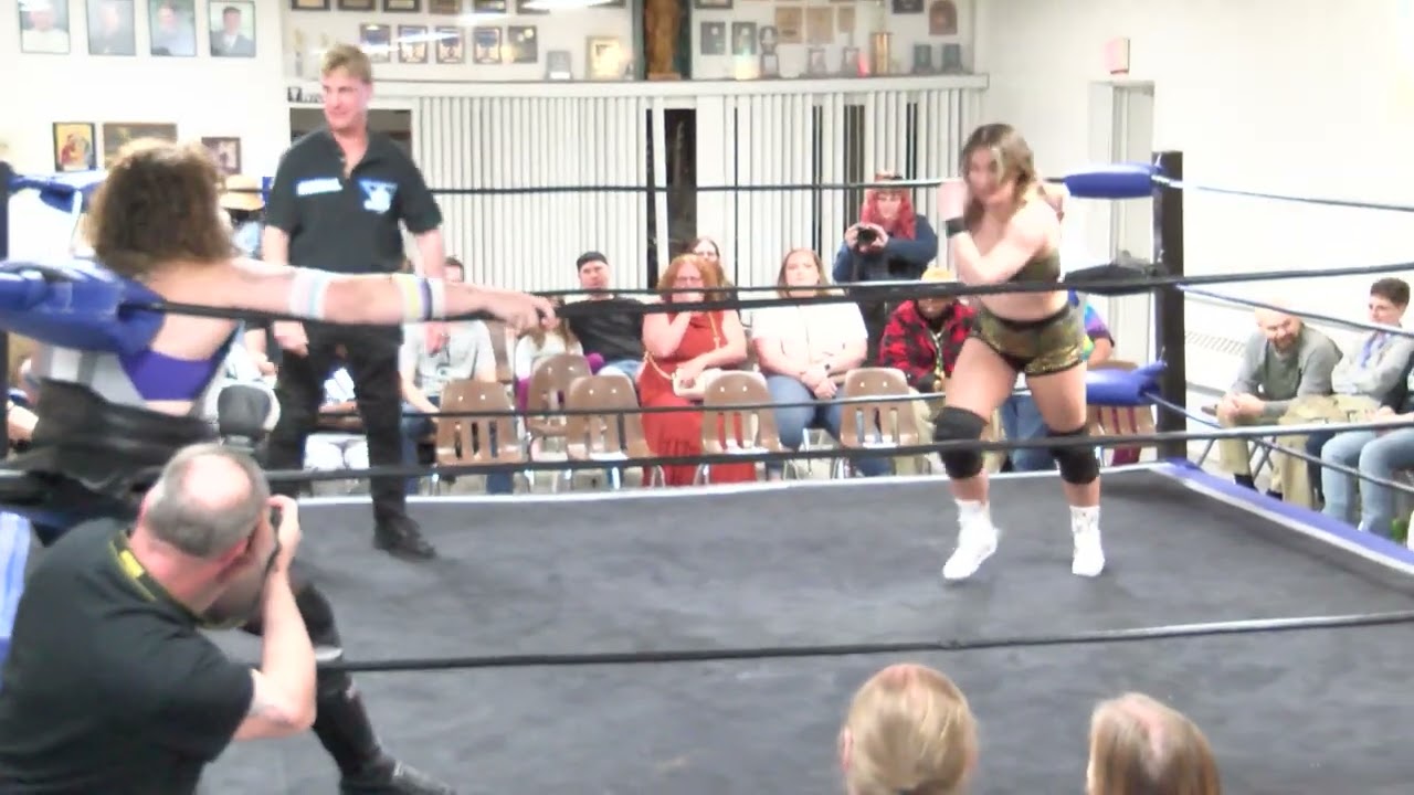 Rider Furlong VS Wanda Delray - NWCW CyberWars