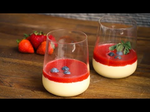 Panna Cotta in 60 seconds #Shorts | Vincenzo