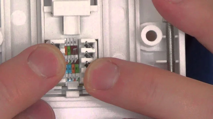 How To install a CAT5E Network Faceplate Socket and How To FIX a wiring FAULT