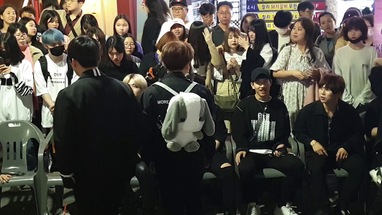 《KingdomS_공연시작전》20190511#KingdomS(킹덤즈) 홍대버스킹 20190511_200441 #SnowHorse