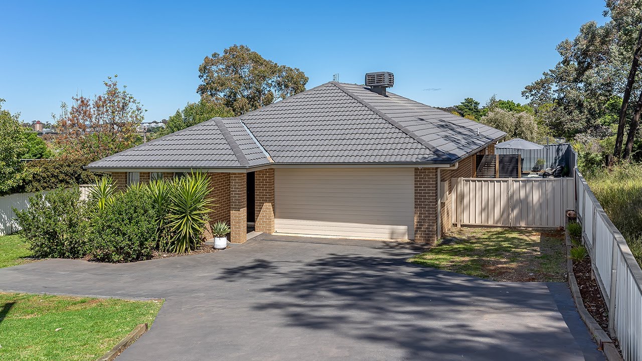 60 Haig Street, Temora