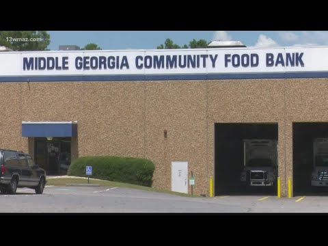 Middle Georgia Community Food Bank serving community with mobile pantry